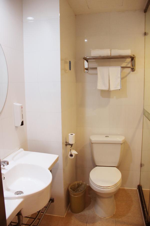 Hanting Hotel Zibo Yiyuan Lushan Road Номер фото
